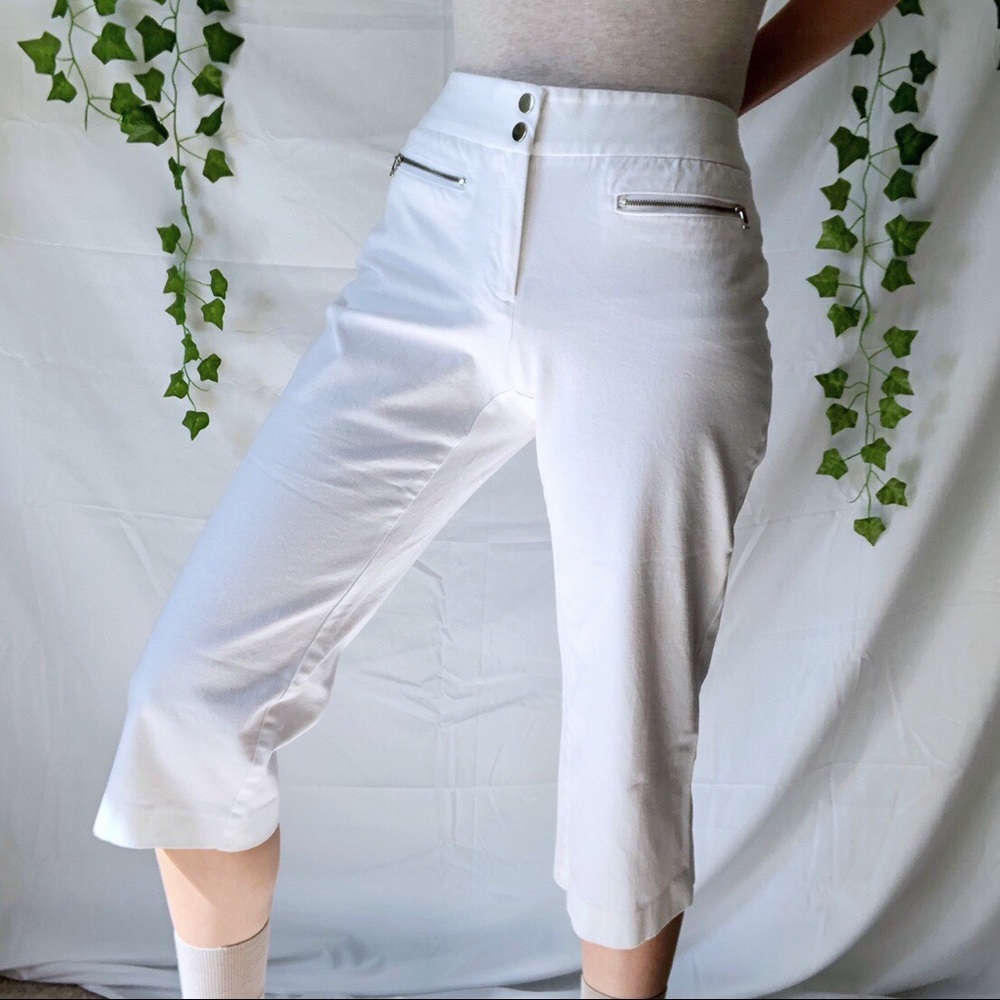 Alfani white capri pants